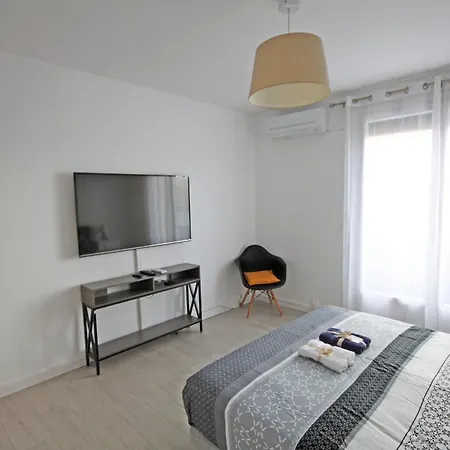 Centre 3 Pièces 70m2 Avec Climatisation Perpignan